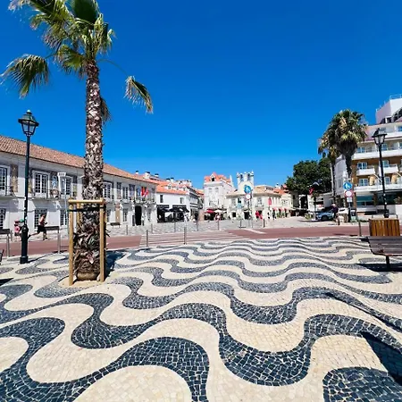 Appartement De Cascais, Renovado, A 50 Metros Do Mar! *